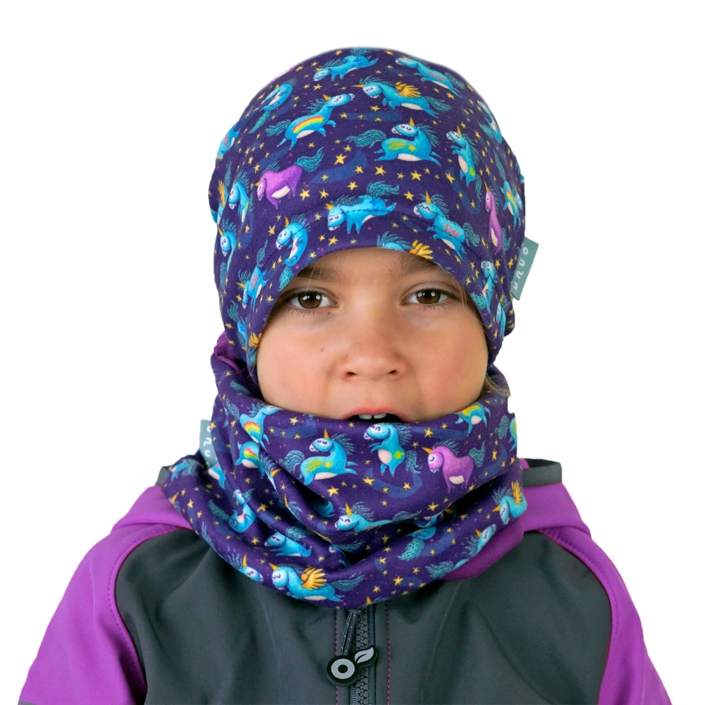 Unuo Dětská čepice fleecová Homeless Jednorožci na noční obloze S (45-48 cm)