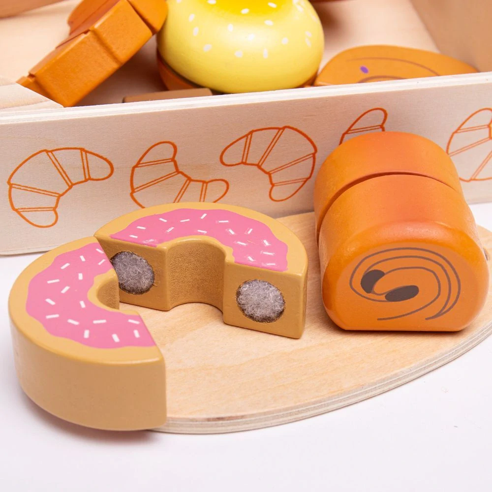 Bigjigs Toys Krájecí pečivo v krabičce Dřevo