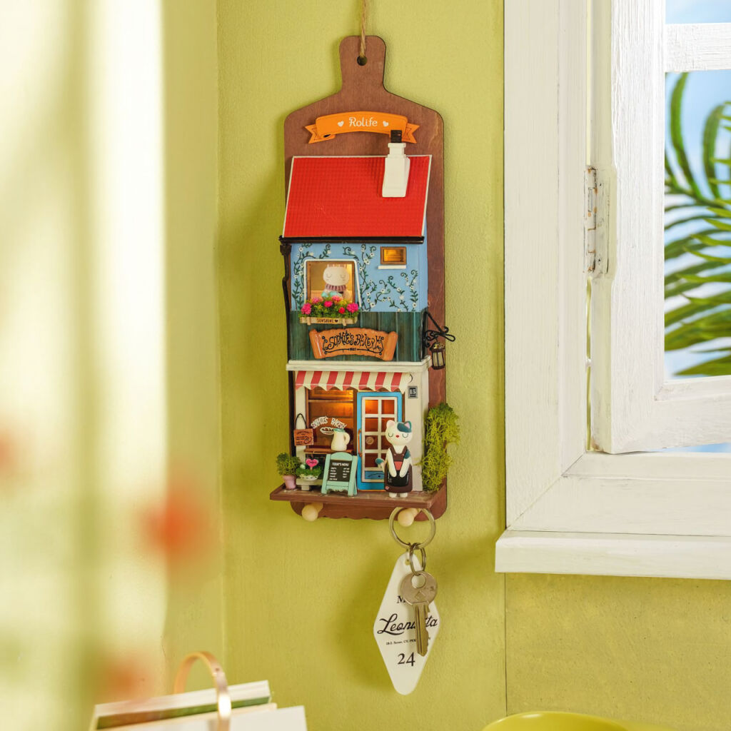 RoboTime Miniatura domečku k zavěšení Sofiina pekárna