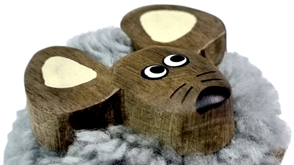 2Kids Toys Dřevěná magnetka velká pompon Myš