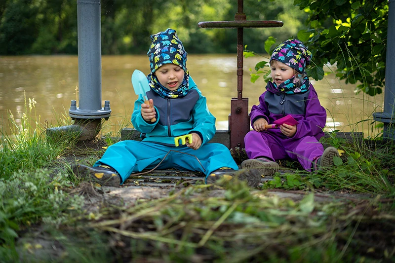 Unuo Dětská čepice fleecová Homeless Souhvězdí medvěda Holka L (53-56 cm)