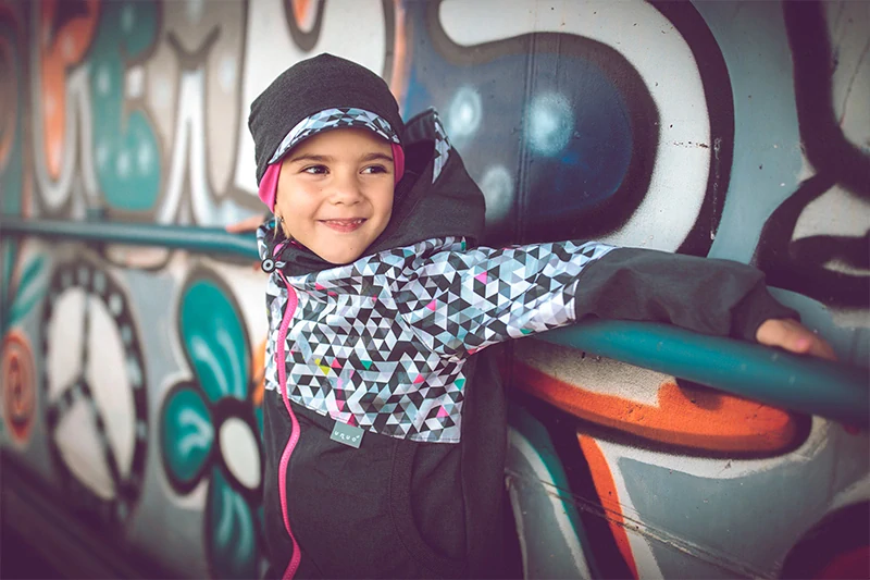 Unuo Teplákovinová čepice s kšiltem Street Grafitová šedá Metricon Holka XS (42-44 cm)
