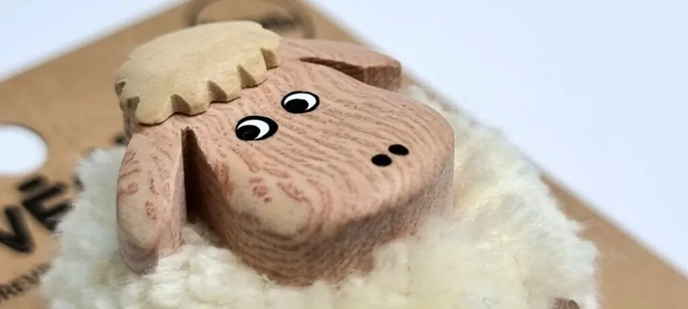 2Kids Toys Dřevěná magnetka velká pompon Ovce