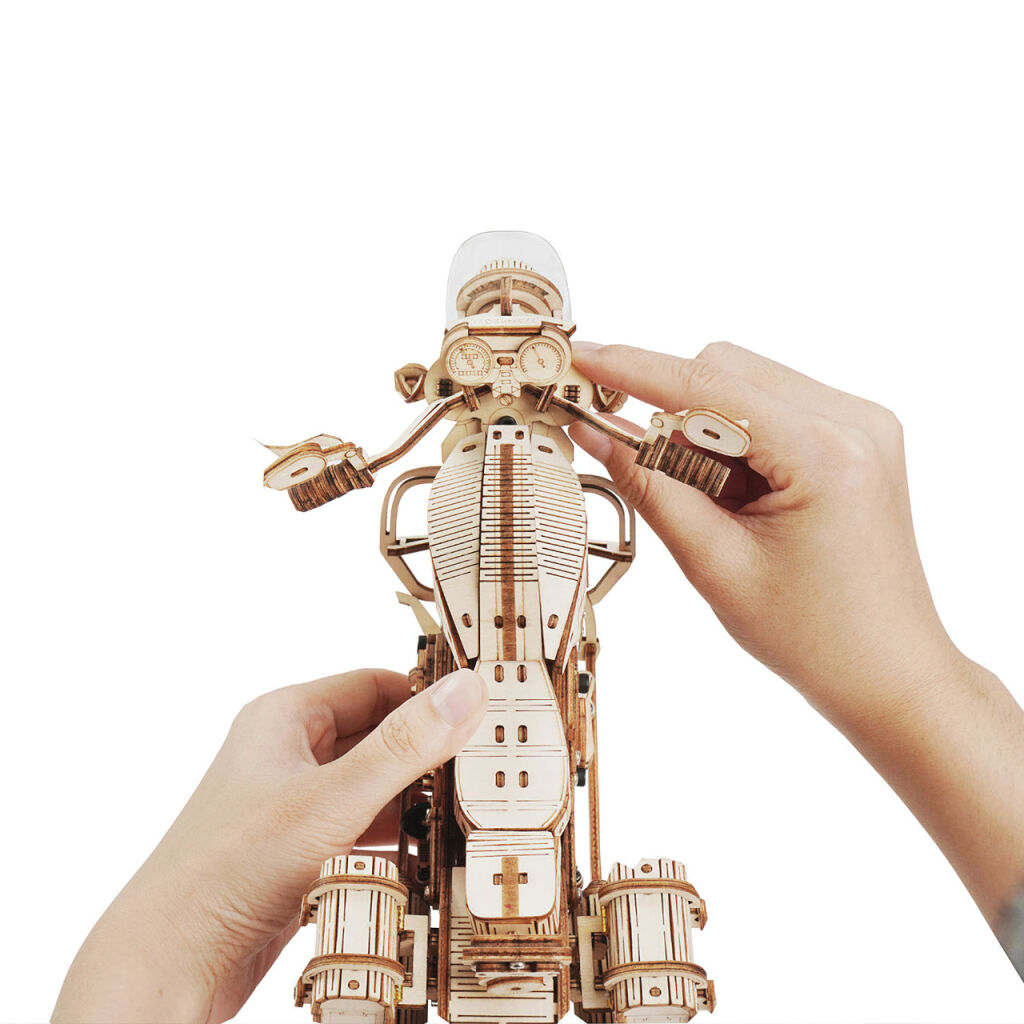 RoboTime 3D dřevěná mechanická skládačka Motorka Cruiser