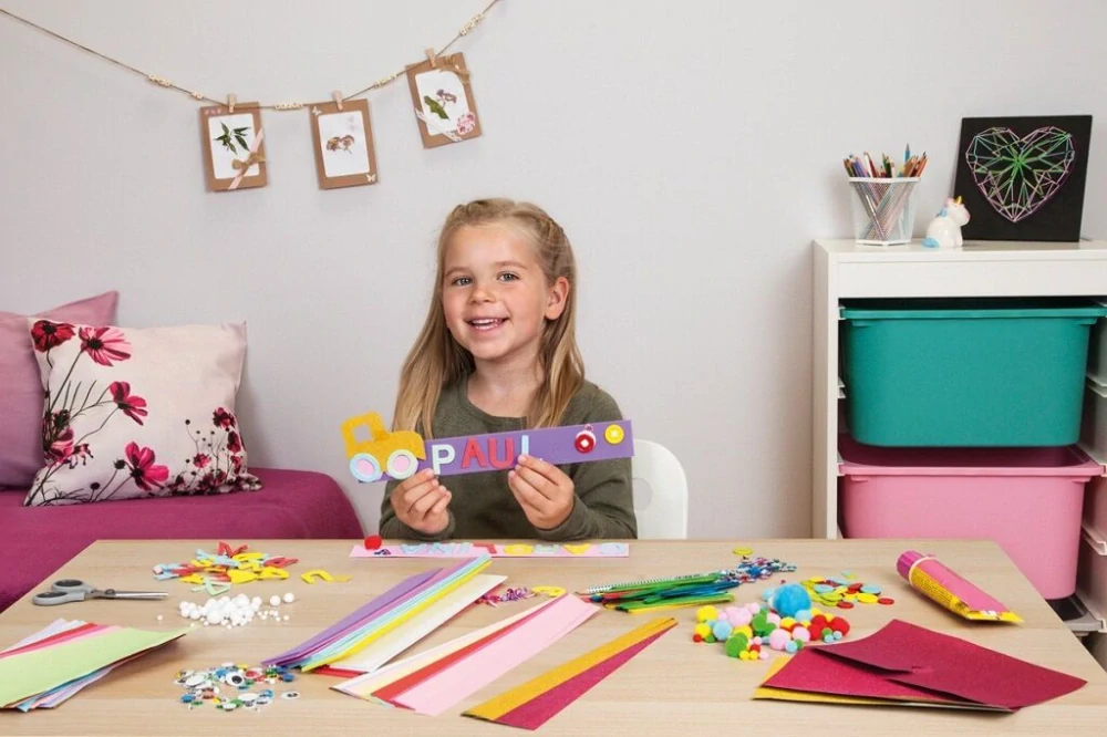 Lena Kreativní kufřík pro malé kutily růžový 800 ks