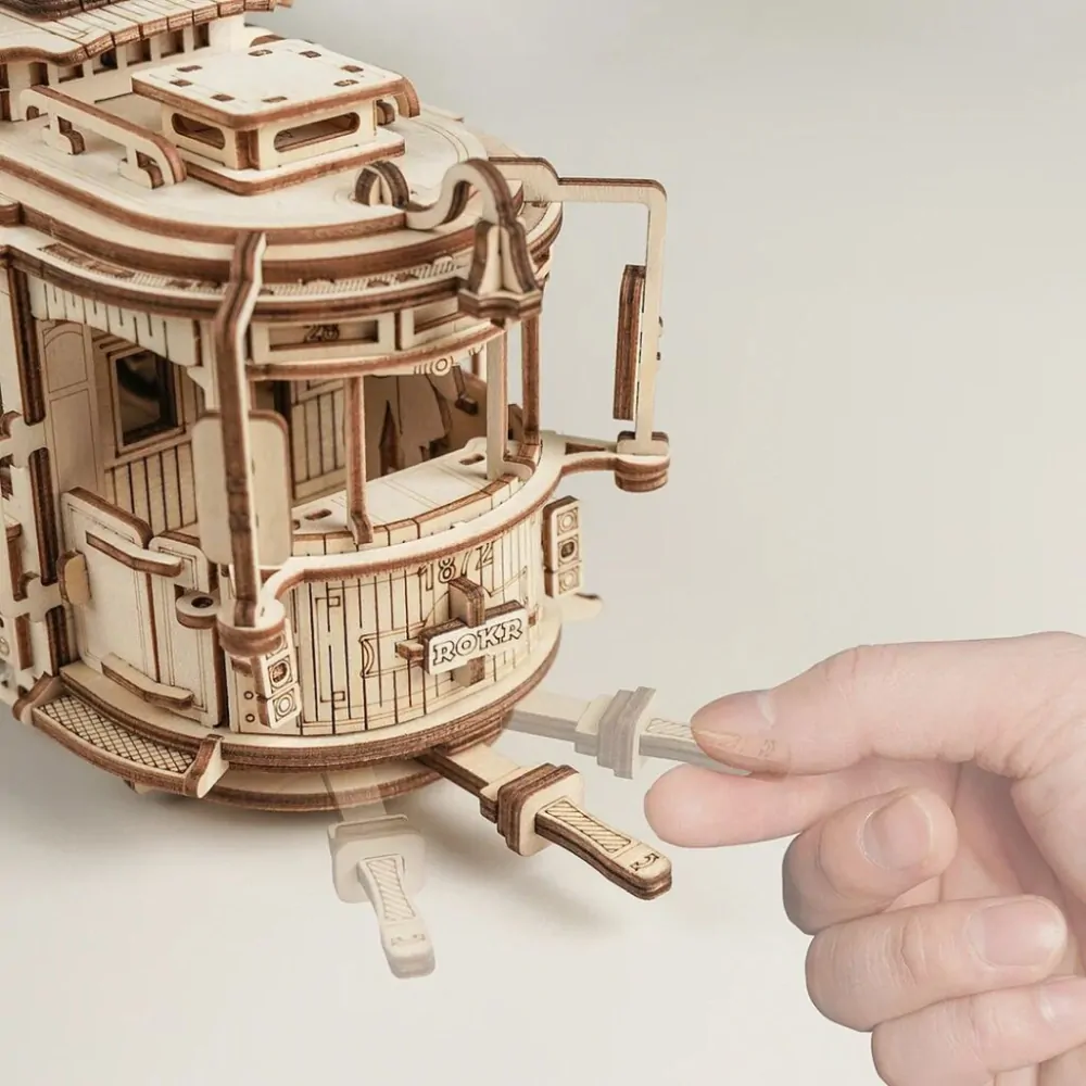 RoboTime 3D dřevěná mechanická skládačka Tramvaj